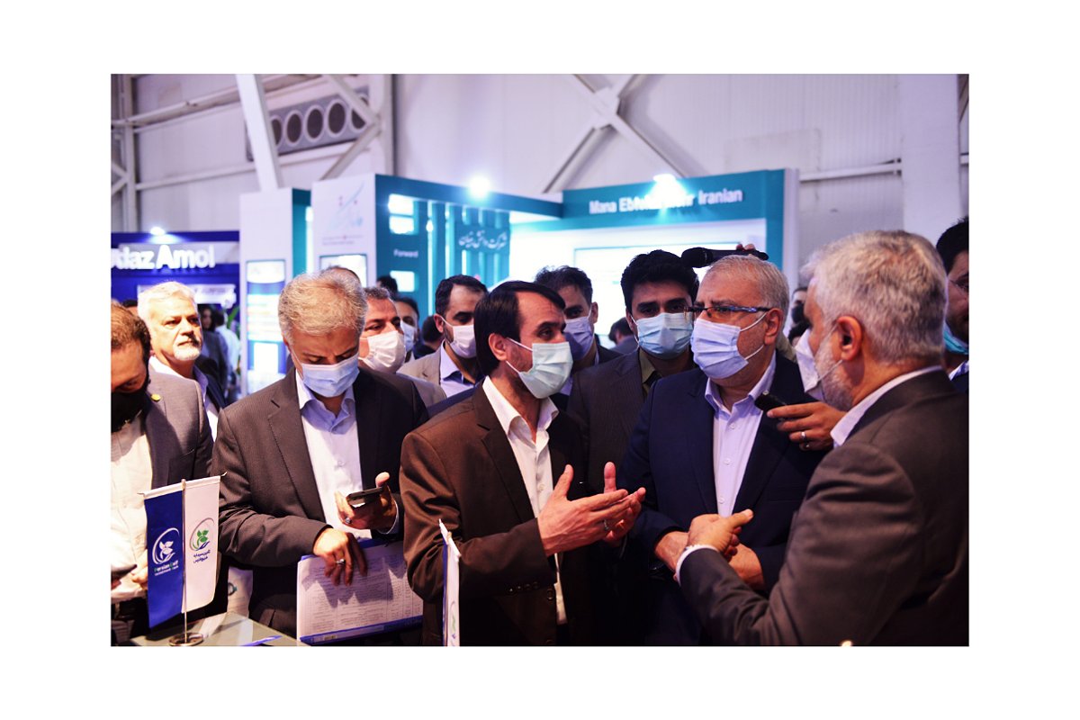 بازدید وزیر نفت از صنعت پتروشیمی در بیست‌وششمین نمایشگاه بین‌المللی نفت 18