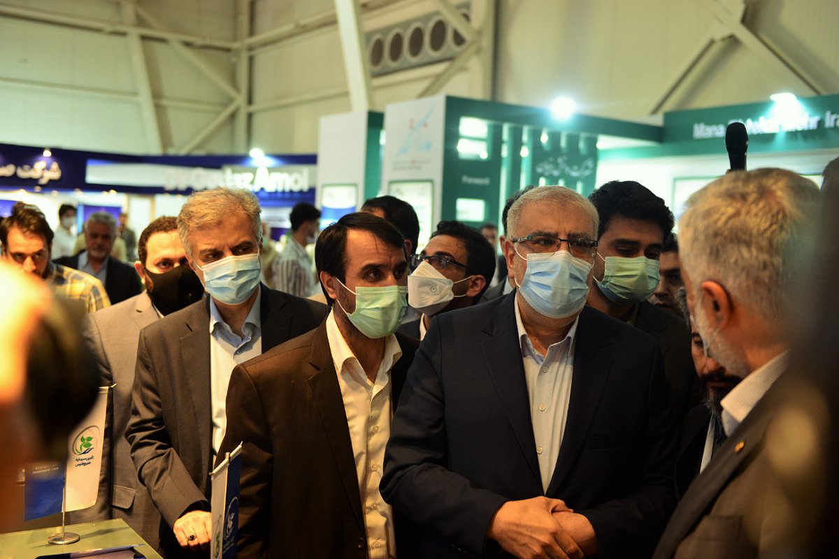 بازدید وزیر نفت از صنعت پتروشیمی در بیست‌وششمین نمایشگاه بین‌المللی نفت 19
