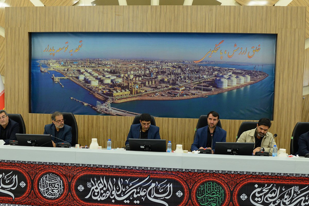 بازدید معاون وزیر نفت و مدیر عامل شرکت ملی صنایع پتروشیمی از منطقه ویژه اقتصادی پتروشیمی و پتروشیمی گچساران/مرداد1401