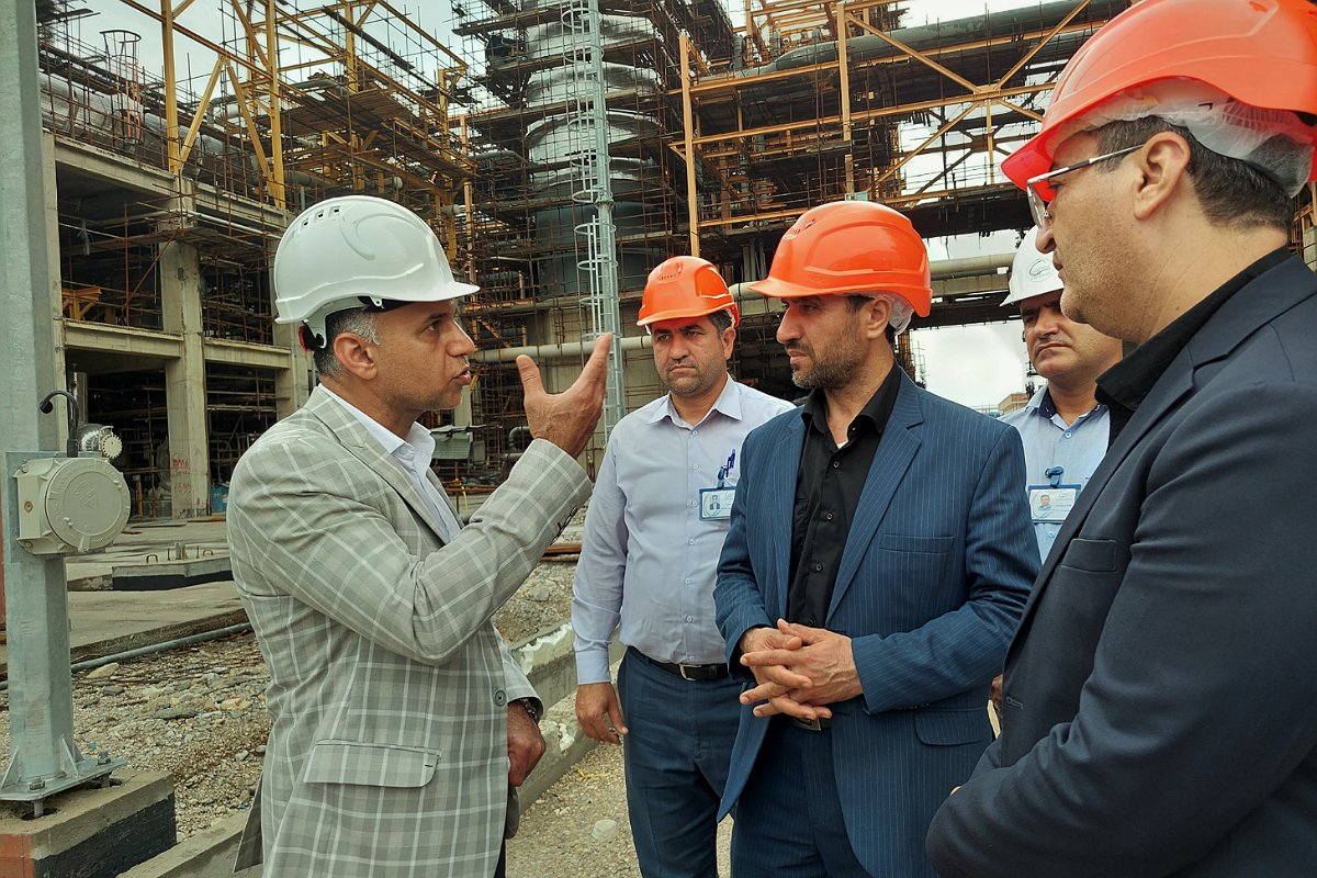 بازدید معاون وزیر نفت و مدیر عامل شرکت ملی صنایع پتروشیمی از منطقه ویژه اقتصادی پتروشیمی و پتروشیمی گچساران/مرداد1401