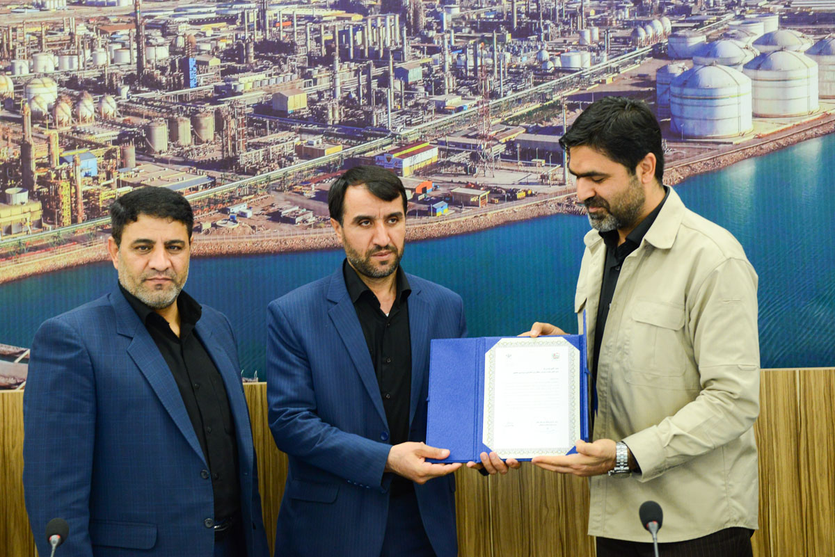 بازدید معاون وزیر نفت و مدیر عامل شرکت ملی صنایع پتروشیمی از منطقه ویژه اقتصادی پتروشیمی و پتروشیمی گچساران/مرداد1401