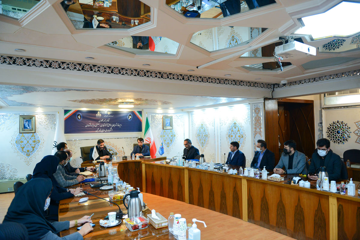 مراسم امضای تفاهم نامه همکاری میان شرکت ملی صنایع پتروشیمی و شورای عالی مناطق آزاد