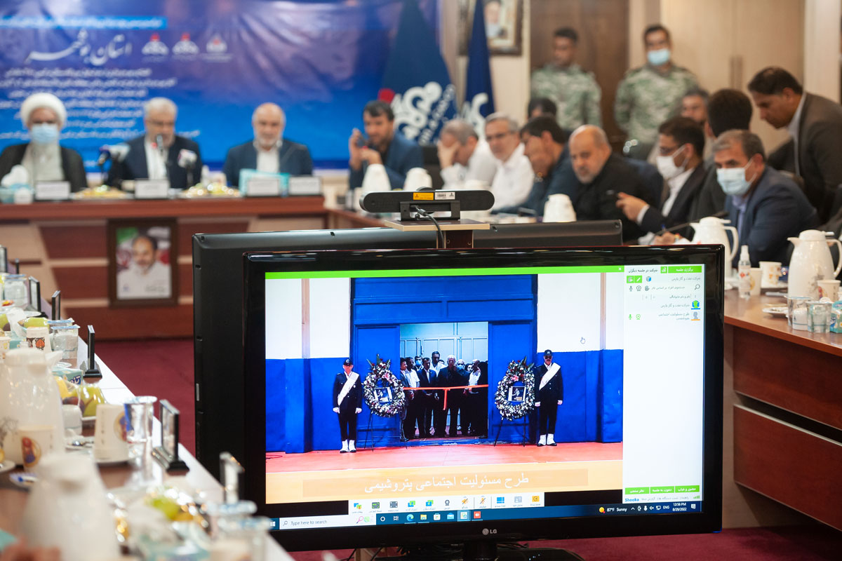 آیین آغاز عملیات اجرایی طرح‌های PDH پتروشیمی پارس و پالایش پارسیان سپهر و بازدید از کشتی لوله گذاری "سی مَستر" به مناسبت هفته دولت 11