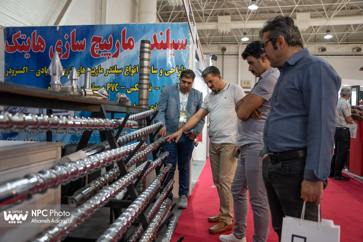 سالن 35 در اولین روز از شانزدهمین نمایشگاه بین المللی ایران پلاست 9