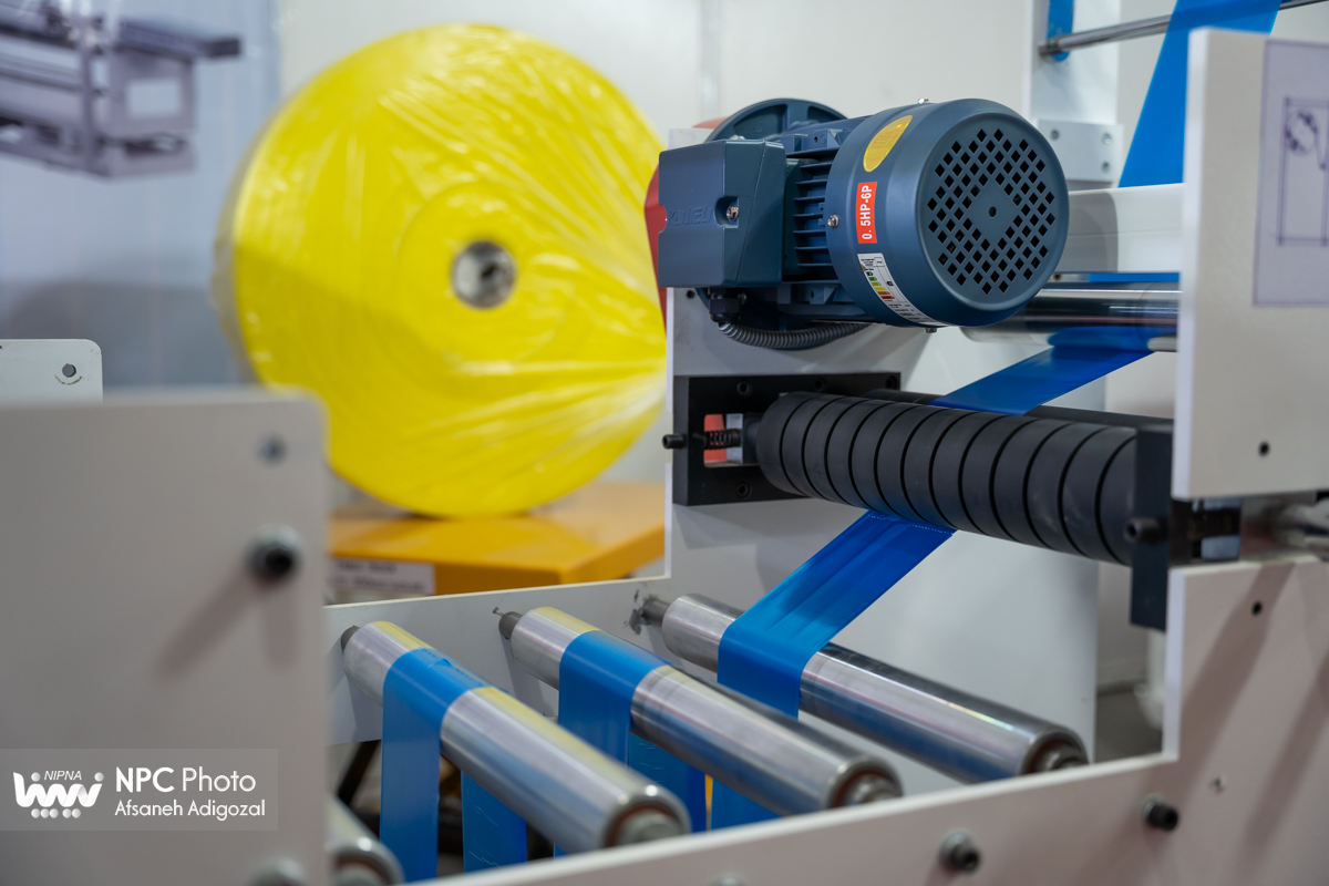 سالن 35 در اولین روز از شانزدهمین نمایشگاه بین المللی ایران پلاست 16