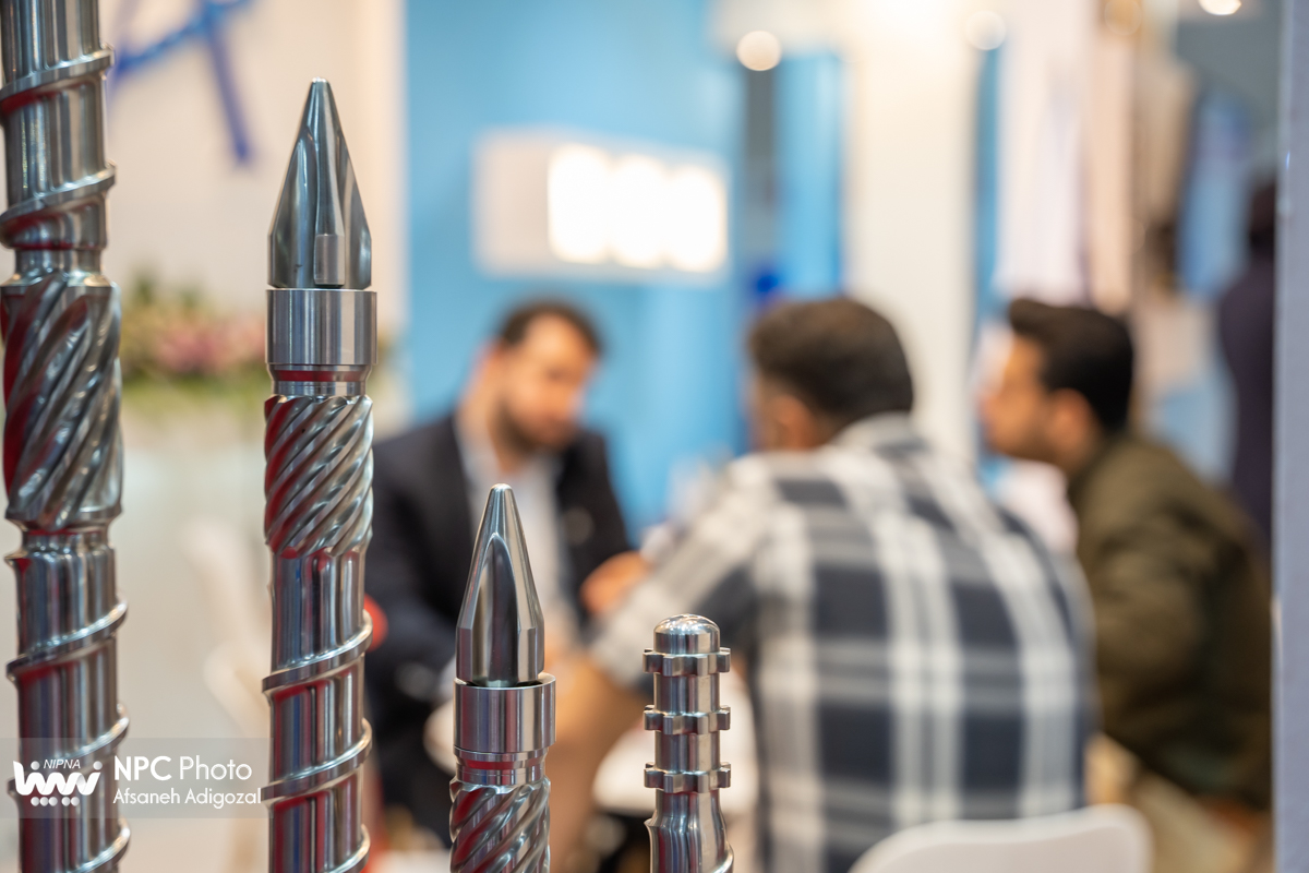 سالن 35 در اولین روز از شانزدهمین نمایشگاه بین المللی ایران پلاست 19