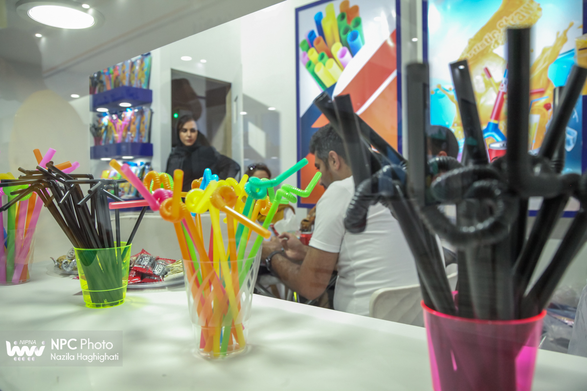 سالن 5 در اولین روز از شانزدهمین نمایشگاه بین المللی ایران پلاست 15