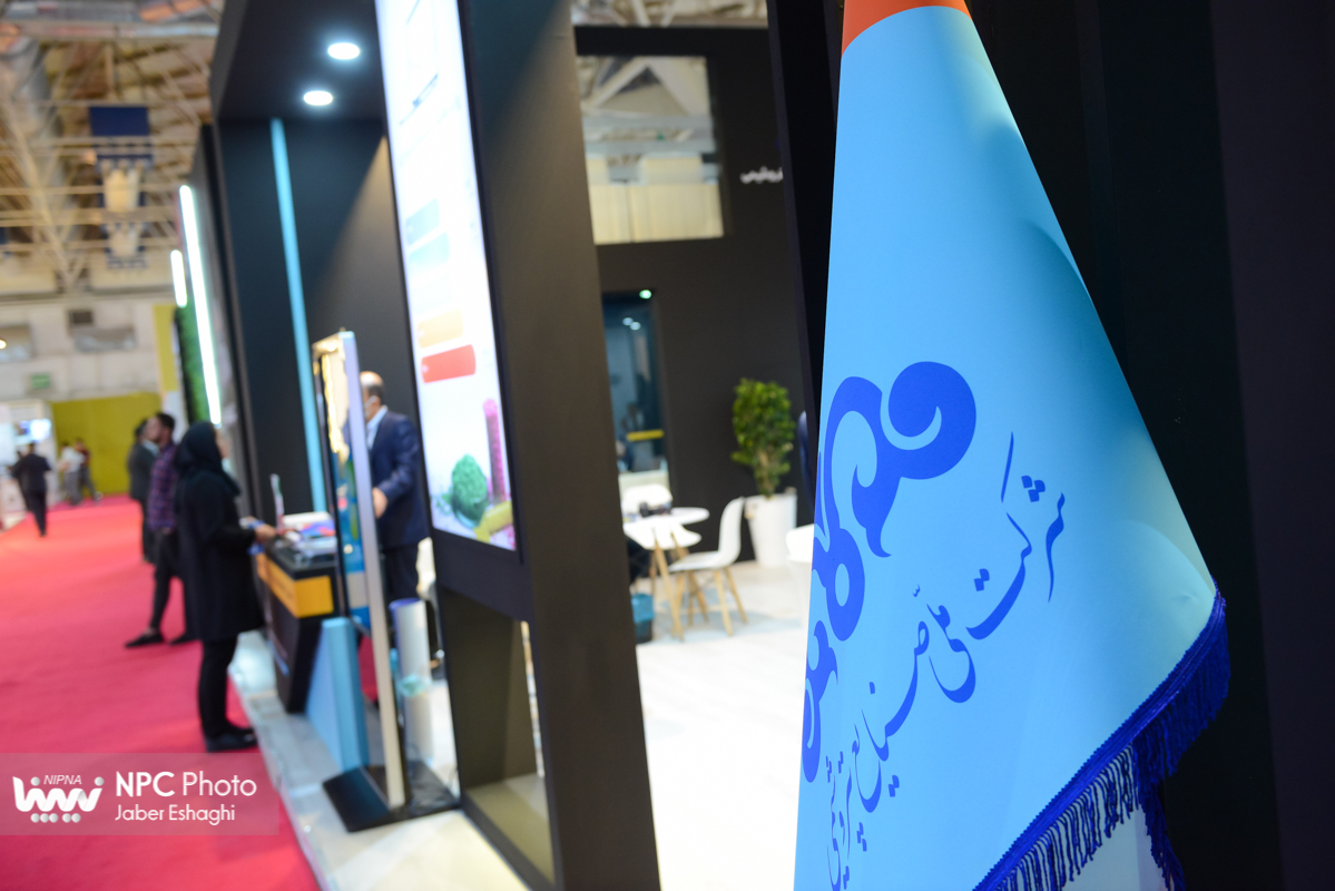 غرفه شرکت ملی صنایع پتروشیمی در اولین روز از شانزدهمین نمایشگاه بین المللی ایران پلاست 20