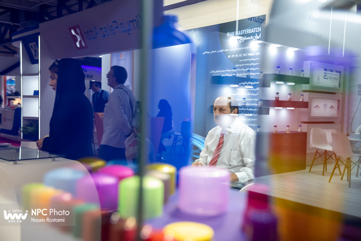 سالن 44A در اولین روز از شانزدهمین نمایشگاه بین المللی ایران پلاست 6