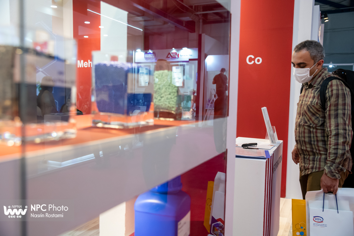 سالن 44A در اولین روز از شانزدهمین نمایشگاه بین المللی ایران پلاست 13