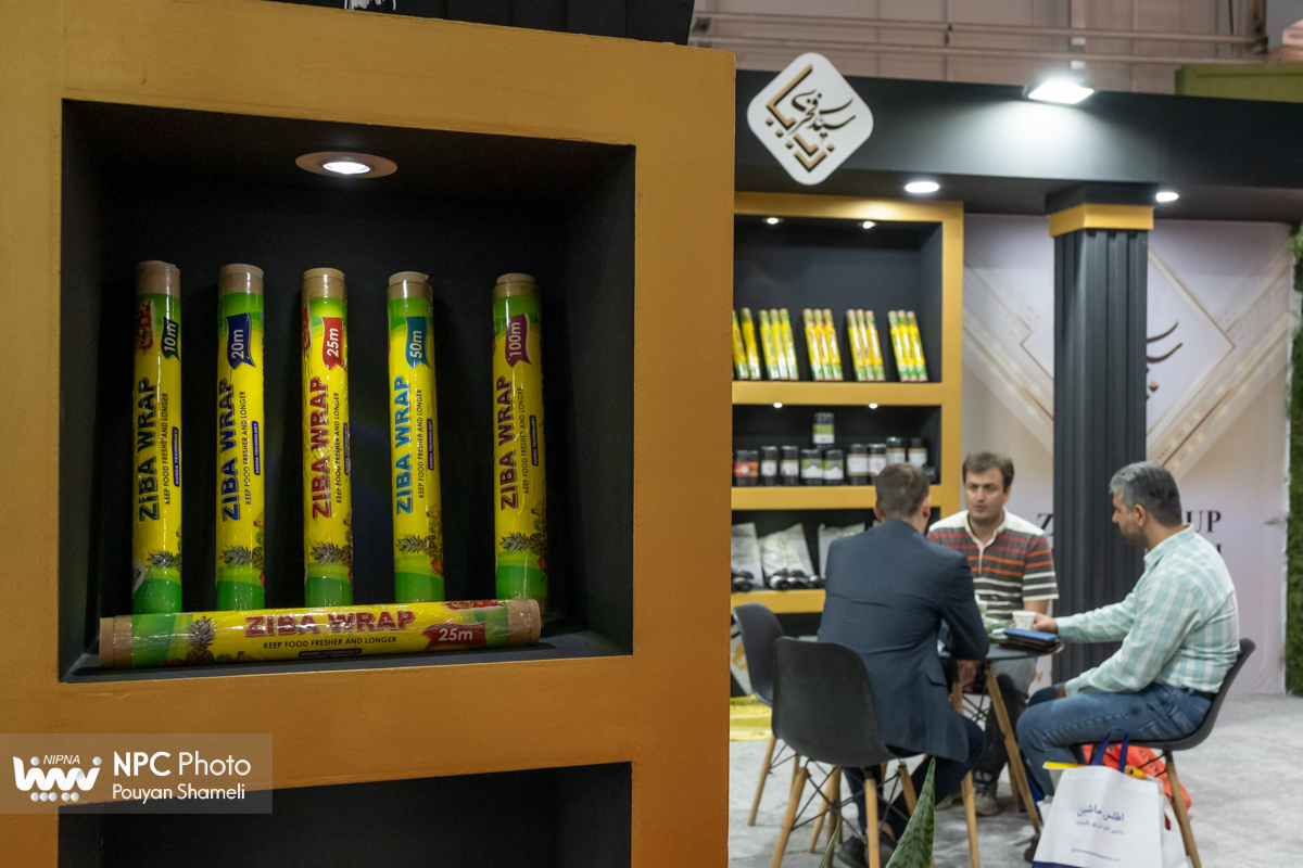 سالن 7 در اولین روز از شانزدهمین نمایشگاه بین المللی ایران پلاست 10