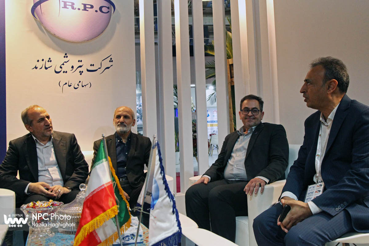 بازدید مدیرعامل شرکت ملی گاز از شانزدهمین نمایشگاه بین المللی ایران پلاست 8