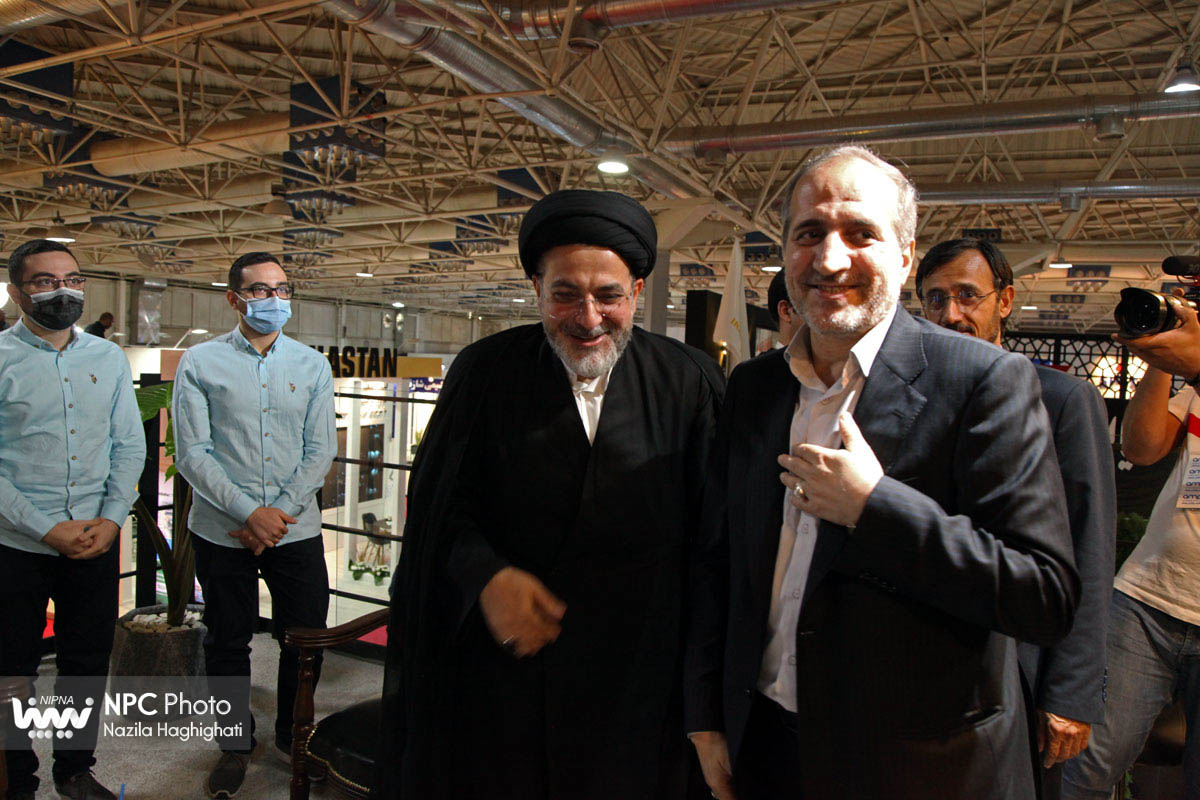 بازدید مدیرعامل شرکت ملی گاز از شانزدهمین نمایشگاه بین المللی ایران پلاست 11