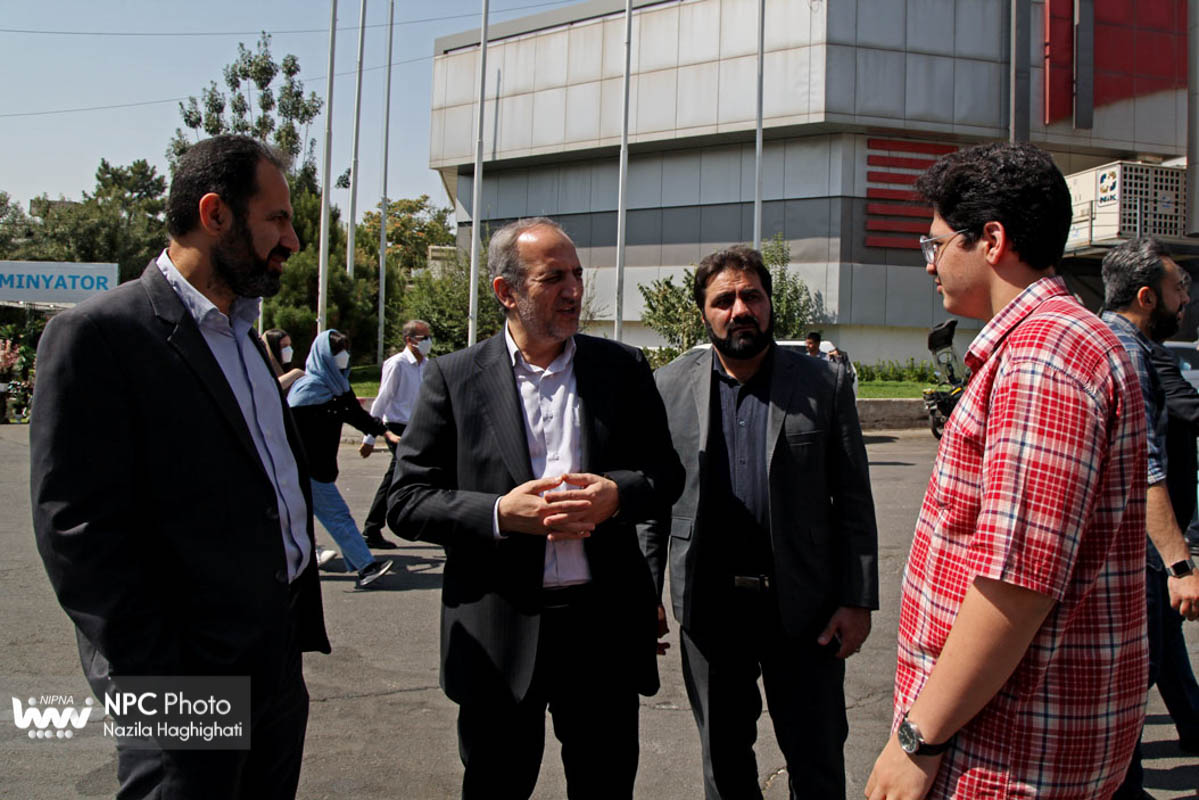 بازدید مدیرعامل شرکت ملی گاز از شانزدهمین نمایشگاه بین المللی ایران پلاست 19