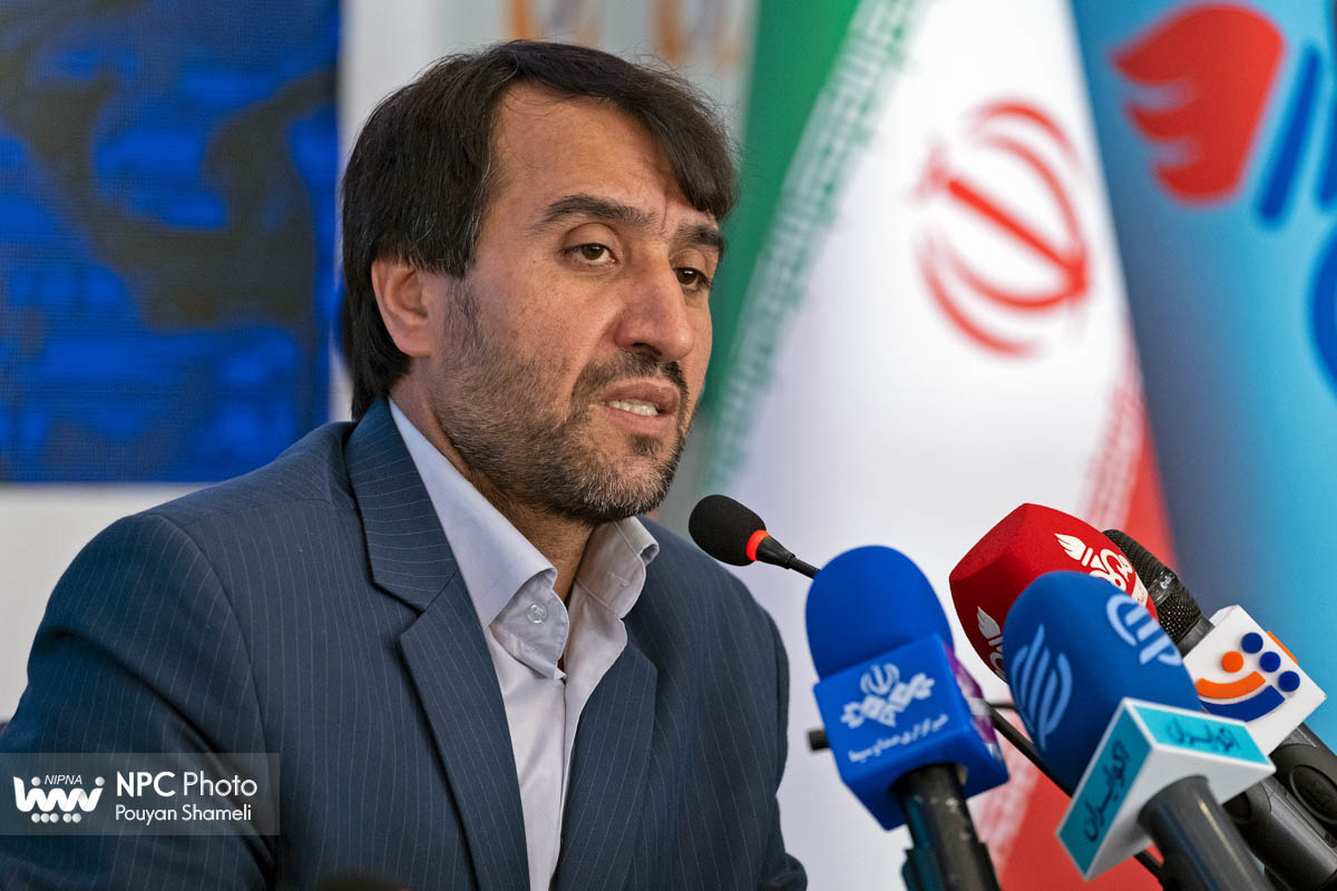 نشست خبری معاون وزیر نفت و مدیرعامل شرکت ملی صنایع پتروشیمی در حاشیه شانزدهمین نمایشگاه بین‌المللی ایران‌پلاست 8