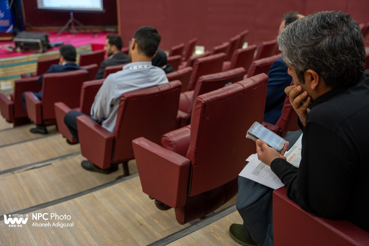کارگاه آشنایی با ابزار تامین مالی گواهی اشتغال مواد 13