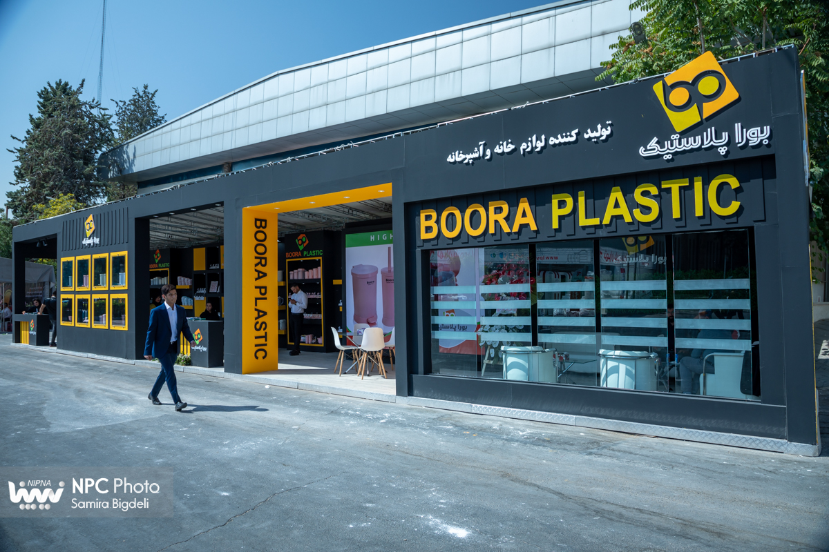 حاشیه های دومین روز از شانزدهمین نمایشگاه بین المللی ایران پلاست  14