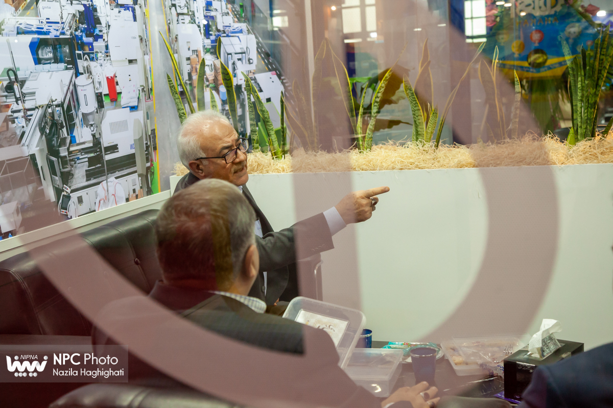 سالن 35 در دومین روز از شانزدهمین نمایشگاه بین المللی ایران پلاست 35