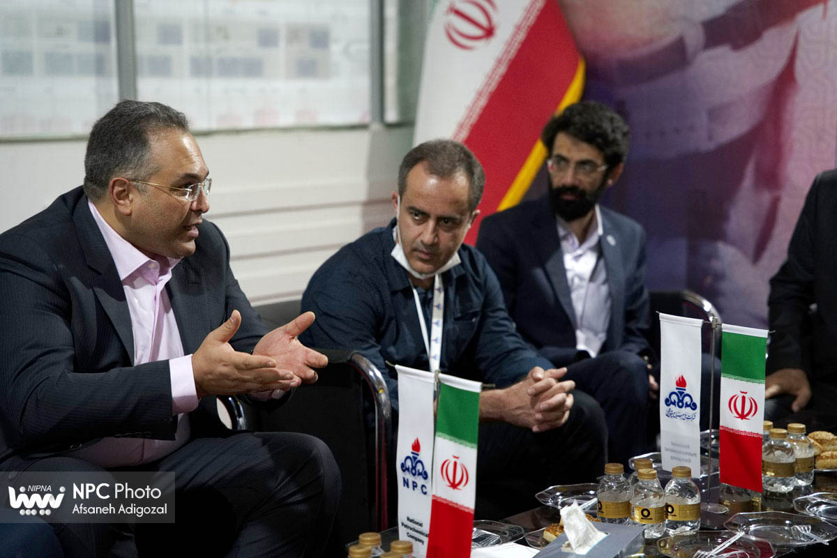 نشست مدیریت برنامه ریزی و توسعه با انجمن ها و تشکل های صنایع پایین دستی با هدف توسعه زنجیره ارزش محصولات پتروشیمی 9