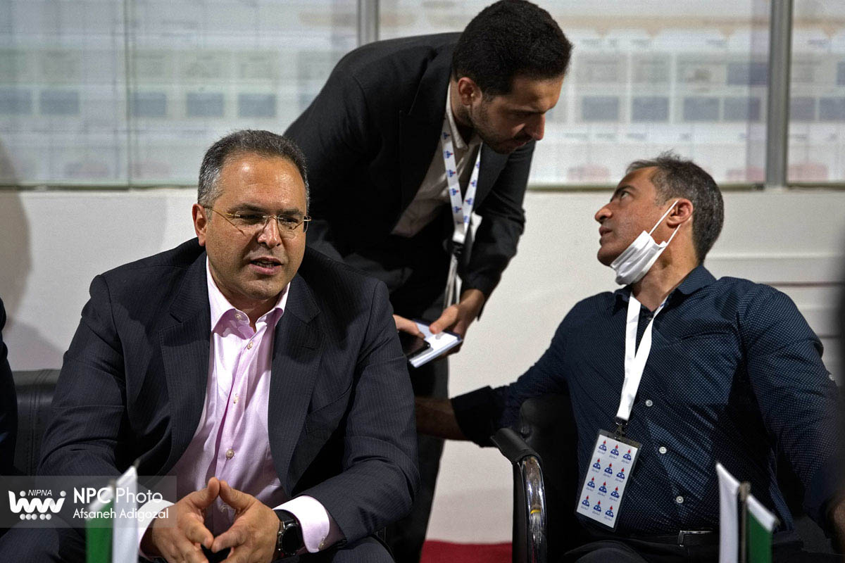 نشست مدیریت برنامه ریزی و توسعه با انجمن ها و تشکل های صنایع پایین دستی با هدف توسعه زنجیره ارزش محصولات پتروشیمی 10