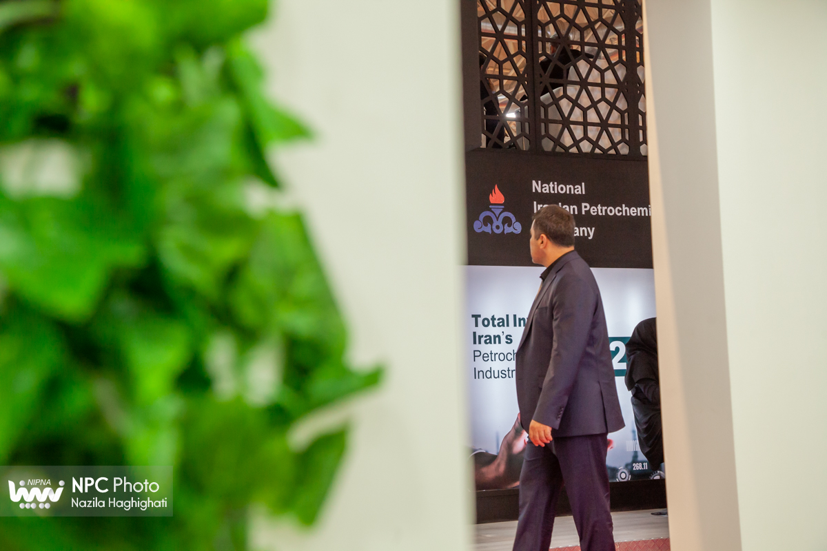 غرفه شرکت ملی صنایع پتروشیمی در سومین روز از شانزدهمین نمایشگاه بین المللی ایران پلاست 25