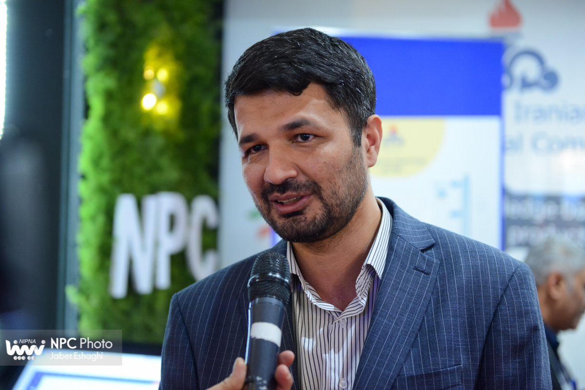 غرفه شرکت ملی صنایع پتروشیمی در سومین روز از شانزدهمین نمایشگاه بین المللی ایران پلاست (1) 19