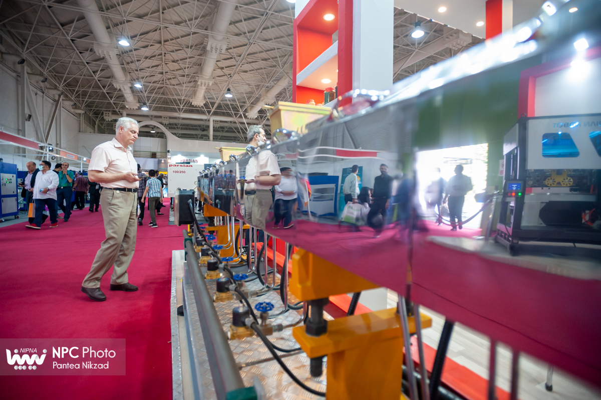 سالن 6 در سومین روز از شانزدهمین نمایشگاه بین المللی ایران پلاست  24