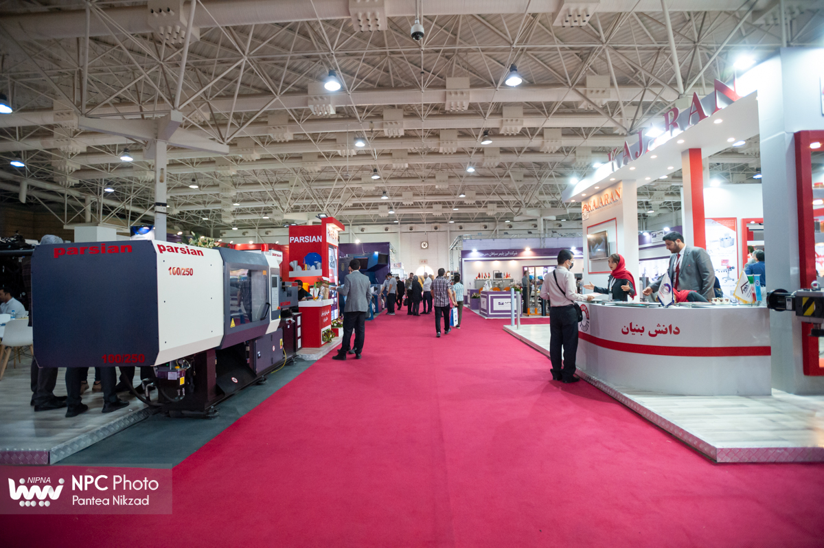 سالن 6 در سومین روز از شانزدهمین نمایشگاه بین المللی ایران پلاست  25