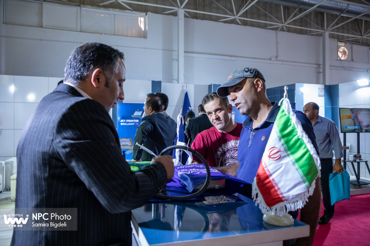 سالن 38A در سومین روز از شانزدهمین نمایشگاه بین المللی ایران پلاست  (2) 7