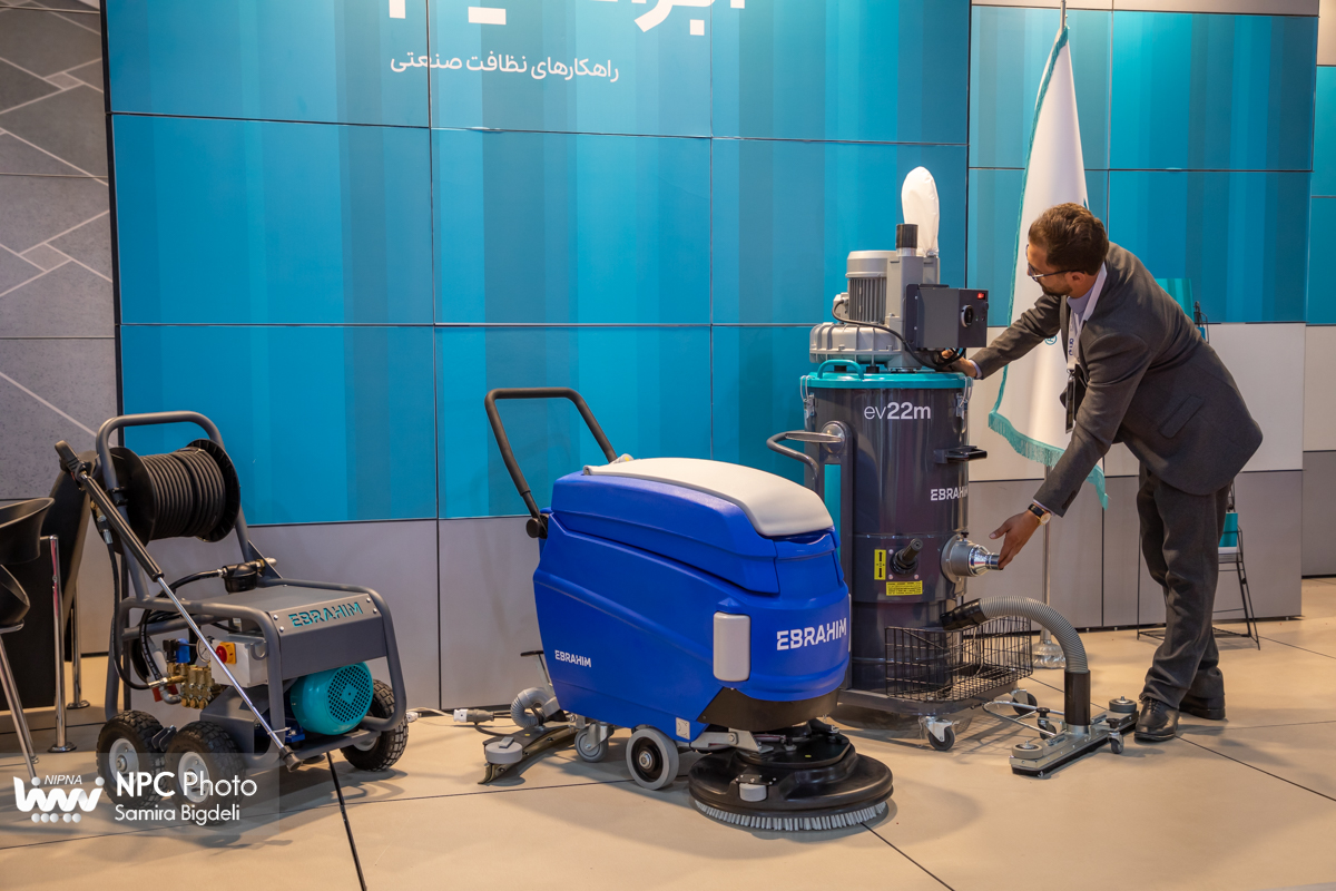 سالن 38B در سومین روز از شانزدهمین نمایشگاه بین المللی ایران پلاست   4