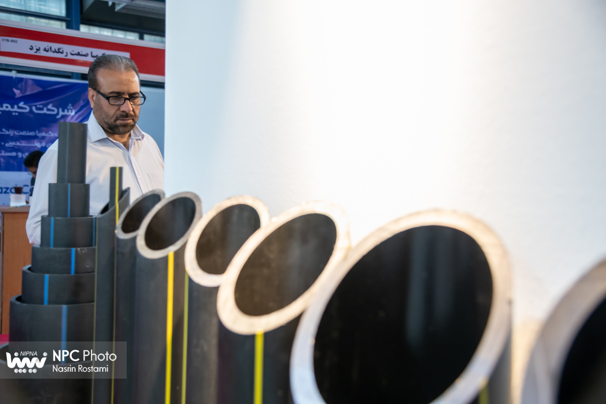 سالن میلاد در سومین روز از شانزدهمین نمایشگاه بین المللی ایران پلاست   18