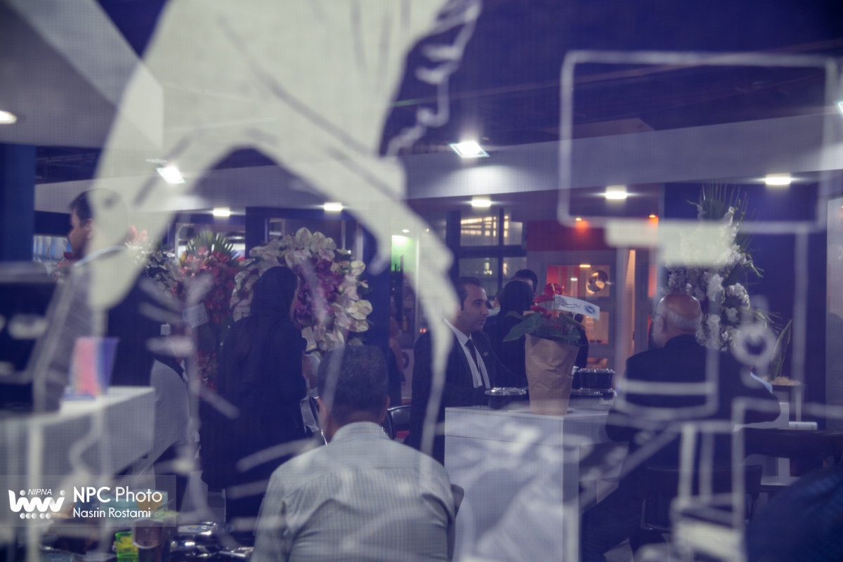 سالن میلاد در سومین روز از شانزدهمین نمایشگاه بین المللی ایران پلاست   23