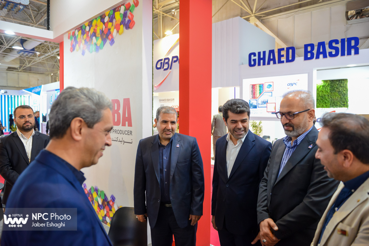 غرفه شرکت ملی صنایع پتروشیمی در روز پایانی از شانزدهمین نمایشگاه بین المللی ایران پلاست  7