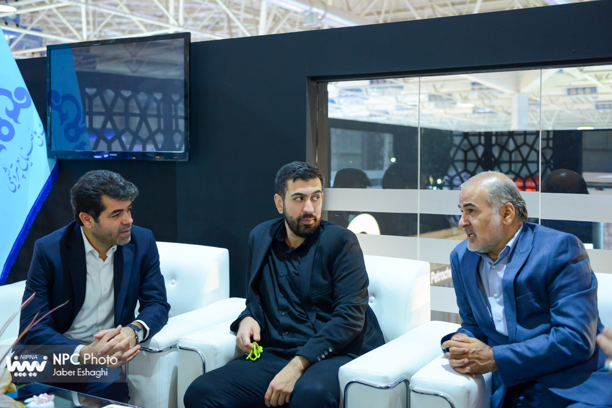 غرفه شرکت ملی صنایع پتروشیمی در روز پایانی از شانزدهمین نمایشگاه بین المللی ایران پلاست  13