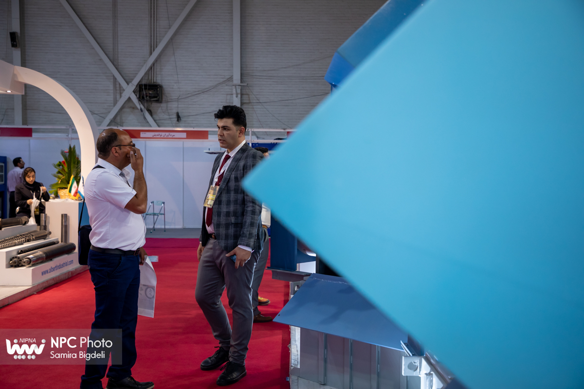 سالن 35 در چهارمین روز از شانزدهمین نمایشگاه بین المللی ایران پلاست 9