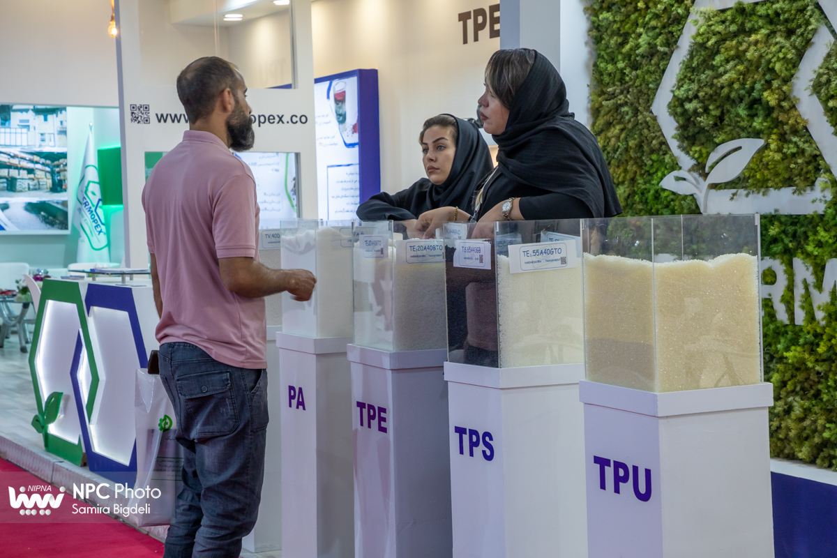 سالن 40A&B در چهارمین روز از شانزدهمین نمایشگاه بین المللی ایران پلاست 9