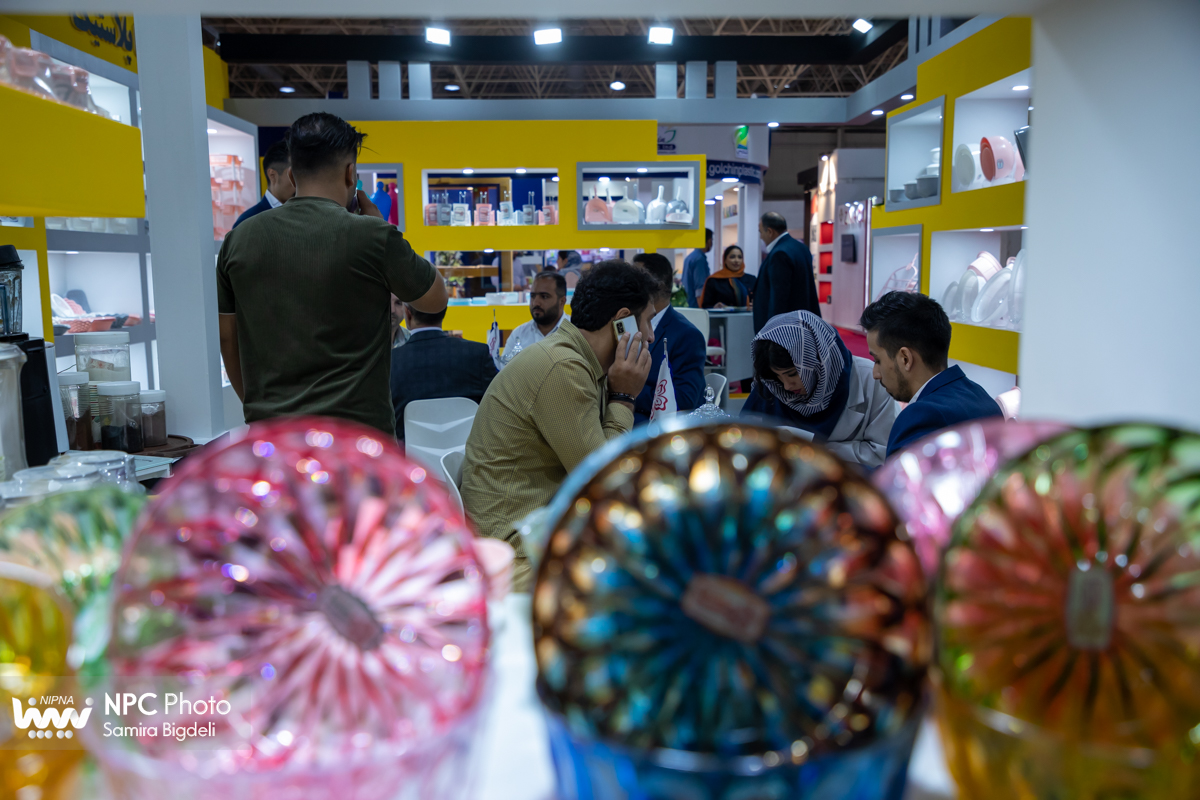 سالن 40A&B در چهارمین روز از شانزدهمین نمایشگاه بین المللی ایران پلاست 17