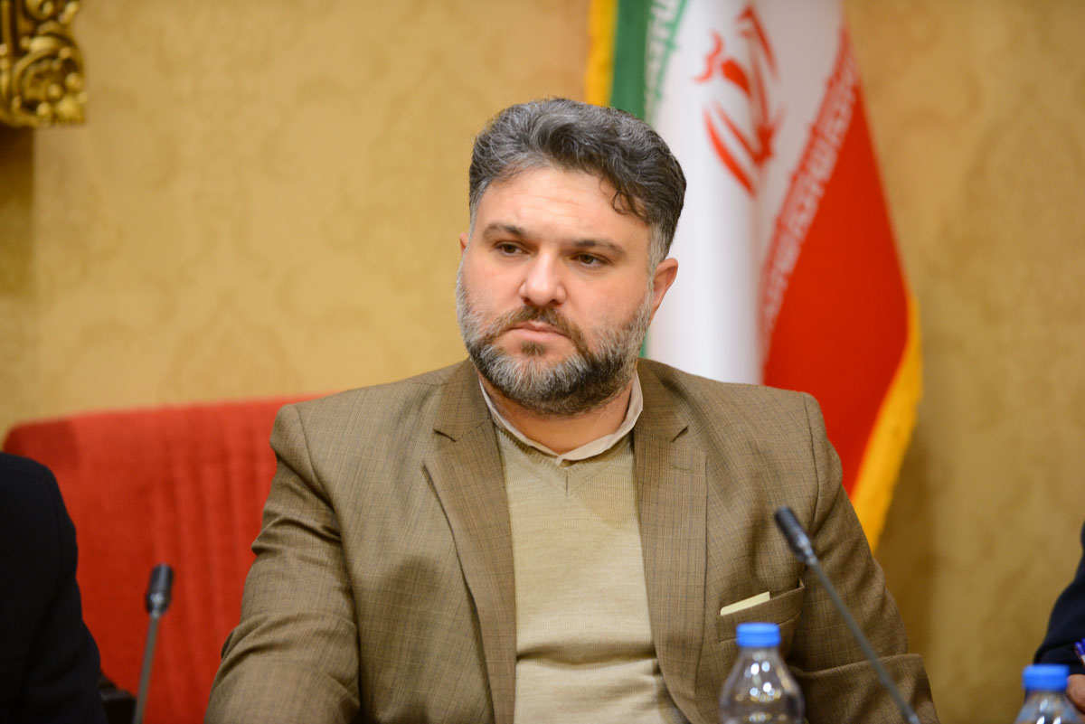 جلسه هم اندیشی مدیران روابط عمومی های صنعت پتروشیمی با حضور معاون وزیر نفت و مدیر عامل شرکت ملی صنایع پتروشیمی برگزار شد 25