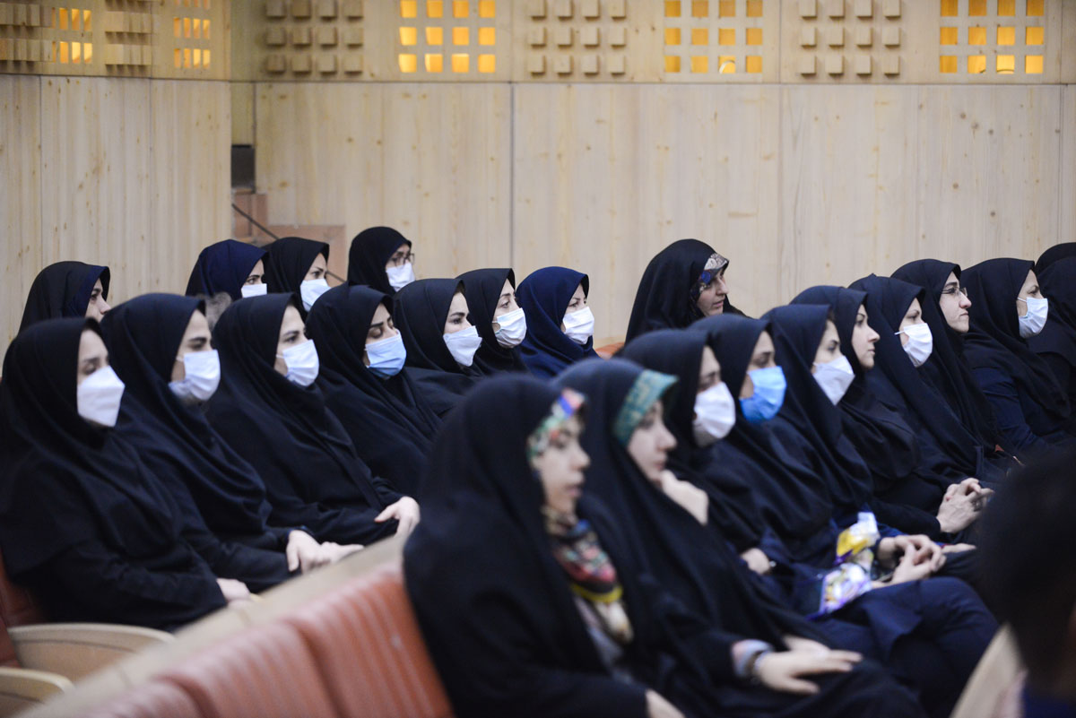 مراسم سومین سالگرد شهادت سردار مقاومت سپهبد شهید حاج قاسم سلیمانی در شرکت ملی صنایع پتروشیمی برگزار شد.  8