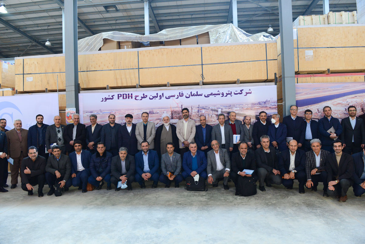 ششمین جلسه پیشرفت و بررسی چالش های طرح های پتروشیمی در منطقه ماهشهر 32