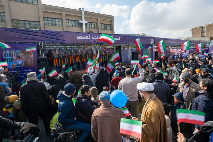 مراسم راهیپمایی و جشن باشکوه چهل و چهارمین سالروز یوم الله ۲۲ بهمن /ستاد وزارت نفت  10