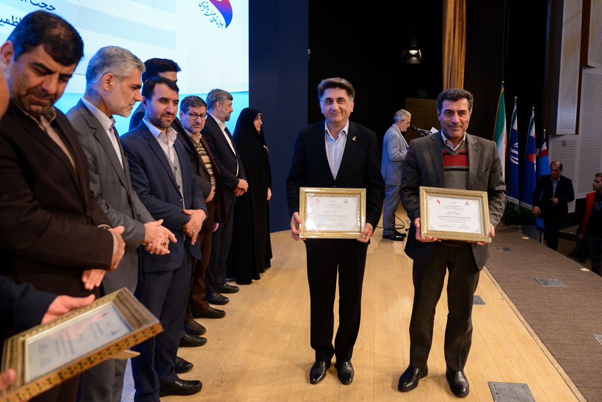 گزارش تصویری نهمین جشنواره جایزه تعالی صنعت پتروشیمی (7اسفند1401) 58