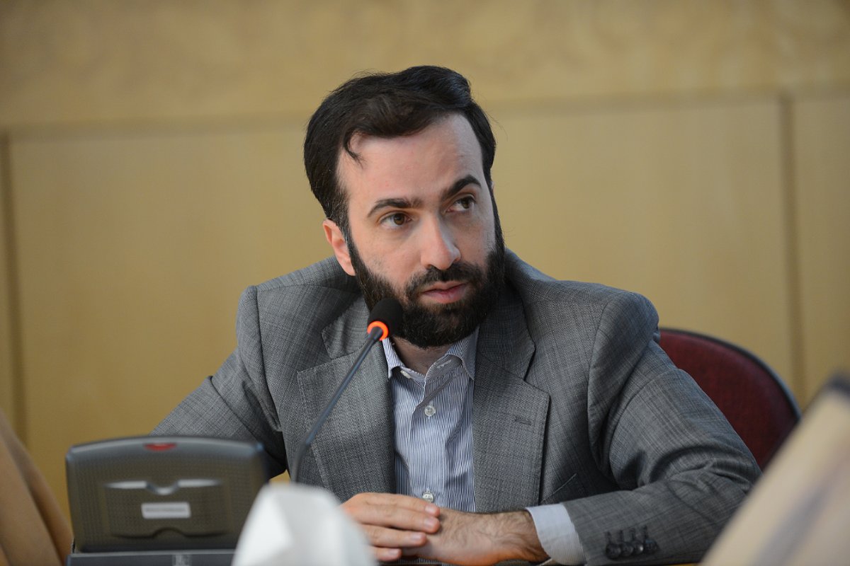 جلسه بررسی پیشرفت و چالش های طرح های مستقر در مناطق مختلف کشور با حضور معاون وزیر نفت و مدیر عامل شرکت ملی صنایع پتروشیمی برگزار شد