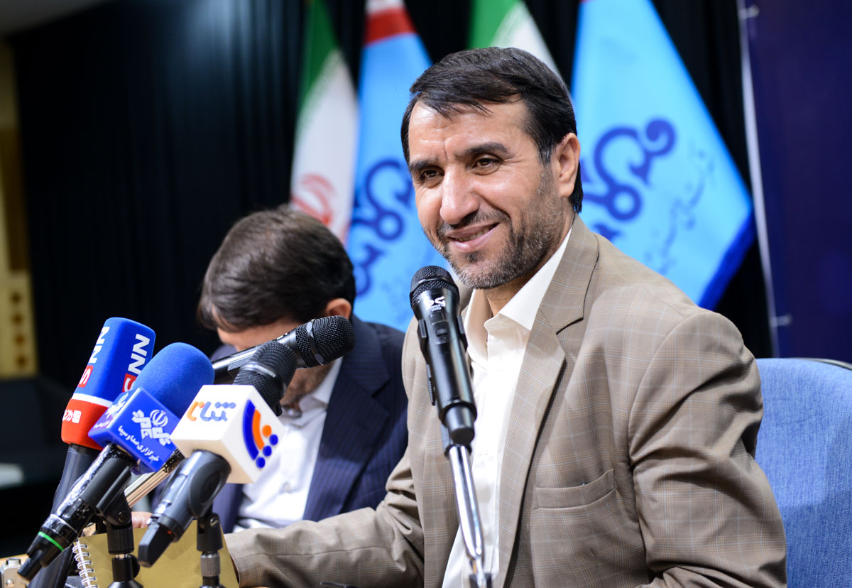 گزارش تصویری نشست خبری چهاردهمین همایش بین‌المللی صنعت پتروشیمی ایران با حضور معاون وزیر نفت و مدیر عامل شرکت ملی صنایع پتروشیمی  17