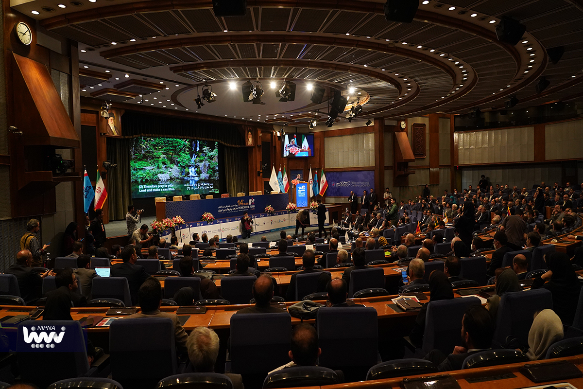 آیین افتتاح چهاردهمین همایش بین المللی صنعت پتروشیمی ایران (IPF)  3