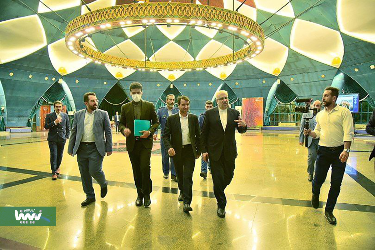حضور جواد اوجی وزیر نفت در چهاردهمین همایش بین المللی صنعت پتروشیمی ایران (IPF) 1