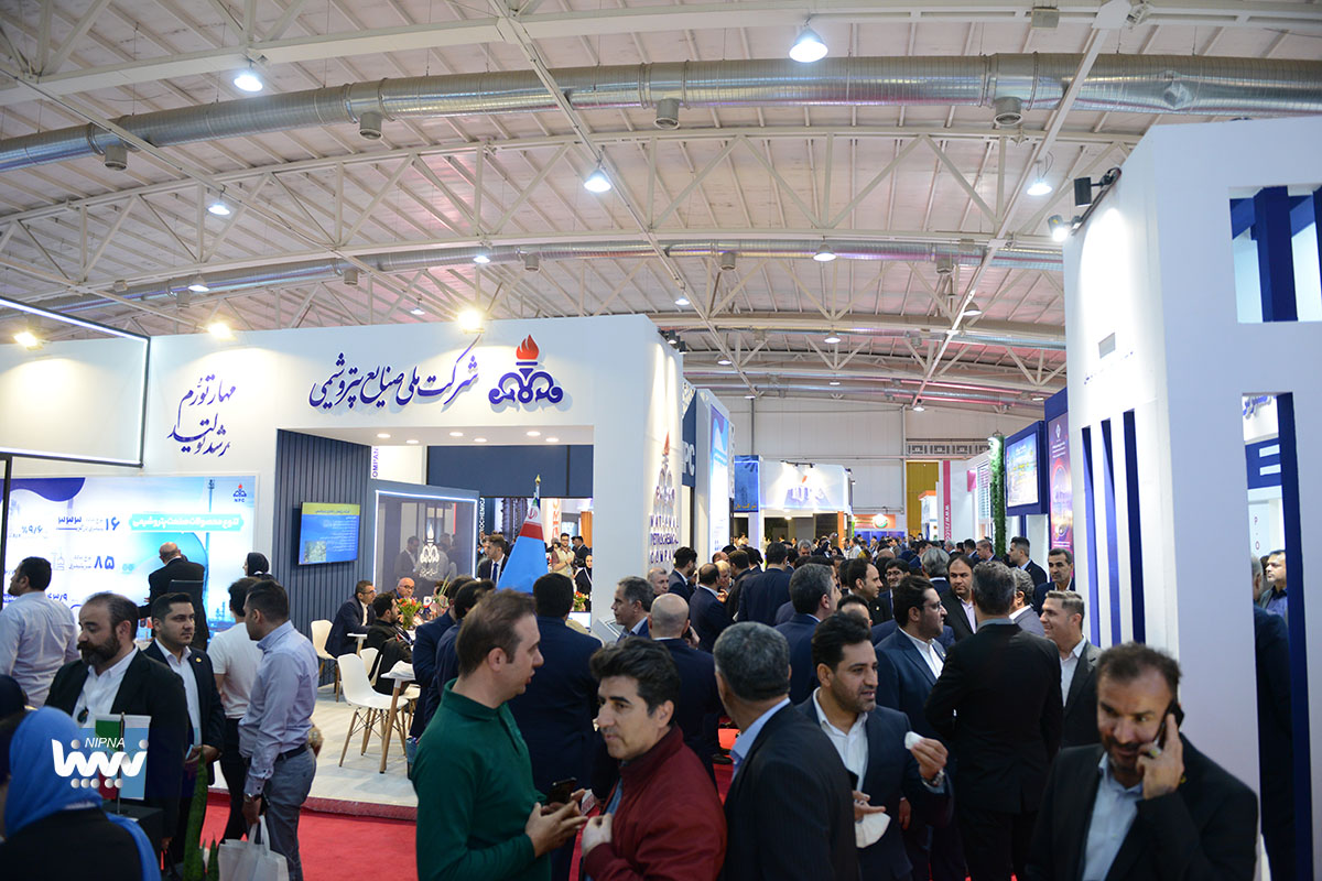شرکت ملی صنایع پتروشیمی در روز نخست بیست و هفتمین نمایشگاه بین المللی صنعت نفت 10