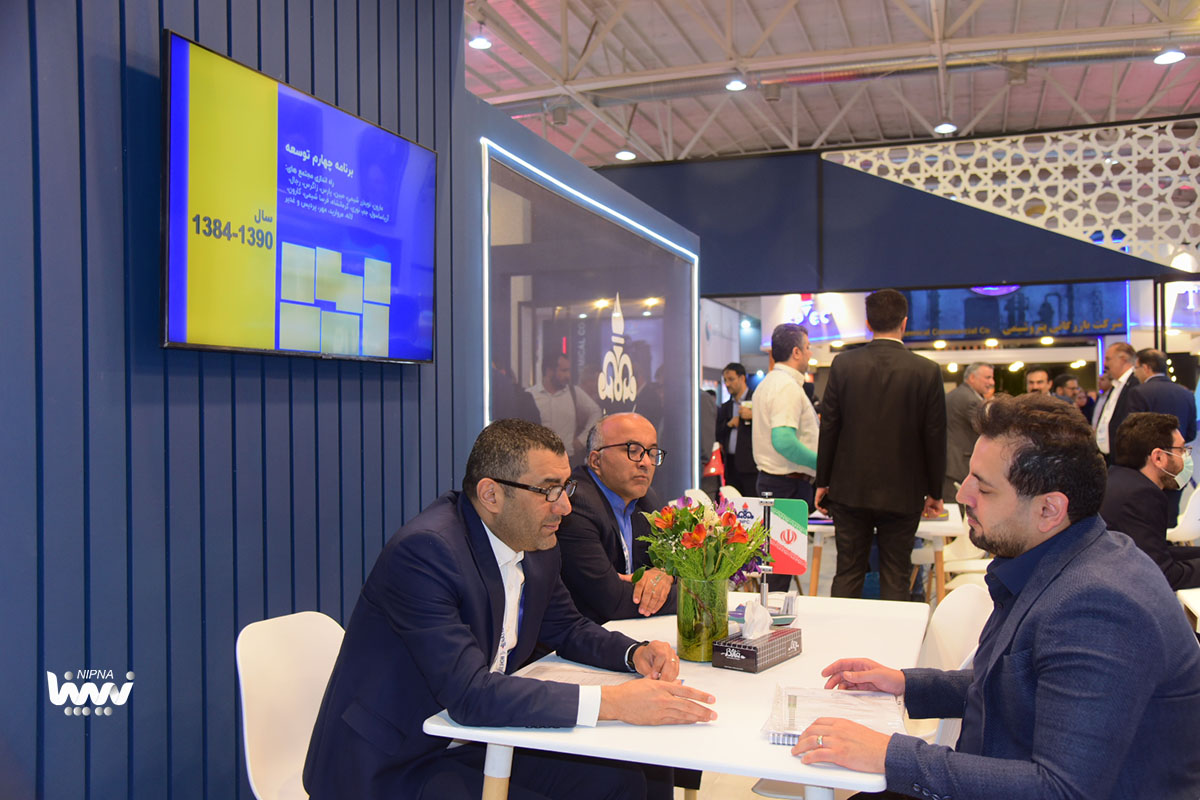شرکت ملی صنایع پتروشیمی در روز نخست بیست و هفتمین نمایشگاه بین المللی صنعت نفت 27