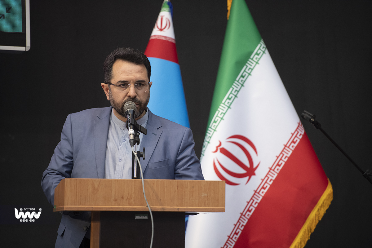 کنفرانس خبری مهندس شاهمیرزایی معاون وزیر نفت و مدیرعامل شرکت ملی صنایع پتروشیمی همراه با انعقاد 9 قرارداد، امضای 9 تفاهمنامه و رونمایی 1 محصول در نمایشگاه صنعت نفت 27 2