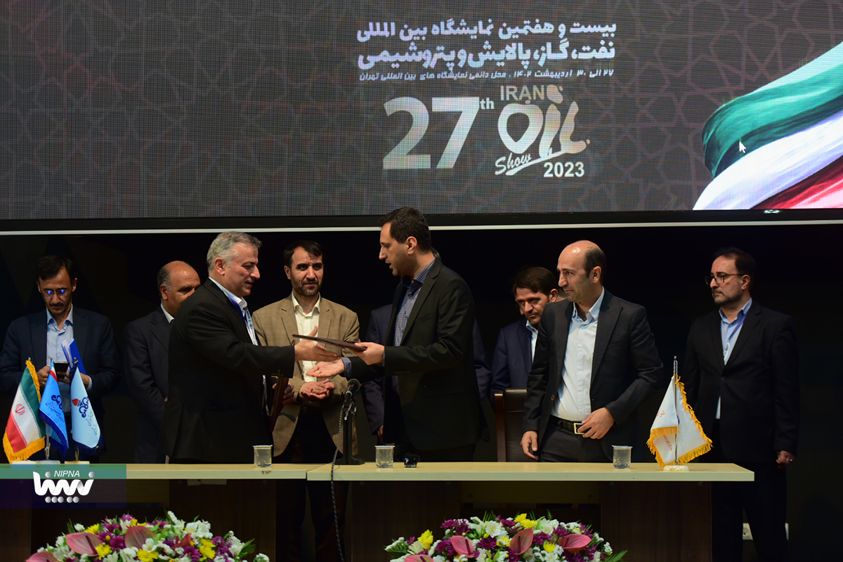 کنفرانس خبری مهندس شاهمیرزایی معاون وزیر نفت و مدیرعامل شرکت ملی صنایع پتروشیمی همراه با انعقاد 9 قرارداد، امضای 9 تفاهمنامه و رونمایی 1 محصول در نمایشگاه صنعت نفت 27 23